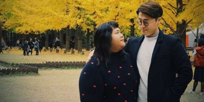 Jarang Terlihat, Ini 5 Potret Vera Nanda yang Viral Menikahi Pria Korea