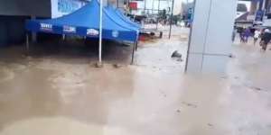 Dampak Banjir Bandang di Masamba, Rumah-Rumah Tertimbun Lumpur