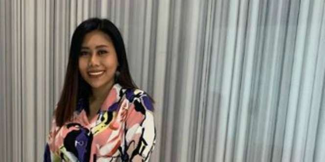 Alphard Putih Evi Masamba Dilelang Bantu Korban Banjir: 'Harta Bisa Dicari Lagi'