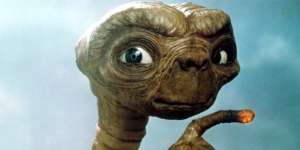 Peneliti UFO Ungkap Jagat Raya Dipenuhi Alien