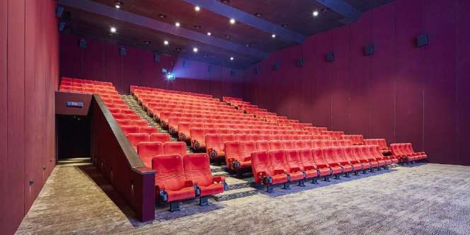 Respons Pengelola Bioskop Batal Beroperasi Lagi