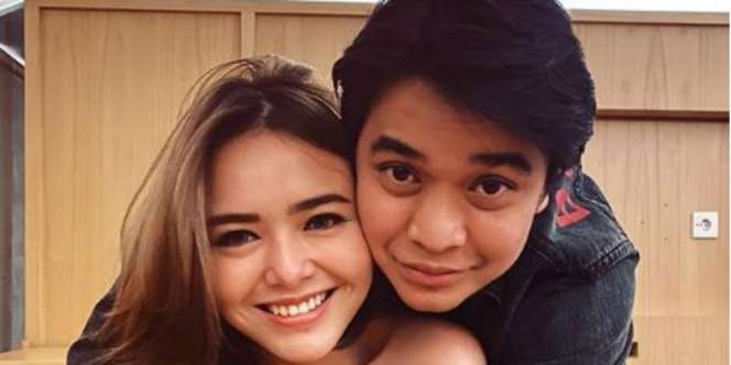 Dekap Amanda Manopo, Billy Syahputra Resmi Pacaran?