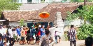 Terjadi Lagi! Jasad Direbut dari RS, Ketahuan Tertular Corona Usai Dikubur Warga