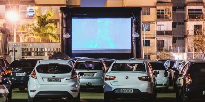 Alasan Menonton Bioskop Drive-in Saat Badan Lelah Bisa Berbahaya