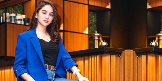 Hana Hanifah Angkat Bicara Tarif Rp20 Juta