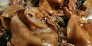 Antre Pangsit Goreng Le Gino Sampai 1 Bulan, Bikin Sendiri di Rumah Yuk!