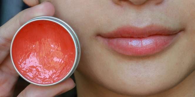 Manfaat dan Kandungan Lip Sleeping Mask untuk Kesehatan Bibir
