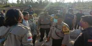 Viral Video Penganiayaan Petugas Covid-19 di Permakaman