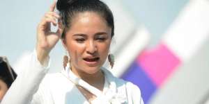 Gara-gara Posting Foto Ini, Marshanda Bikin Riuh