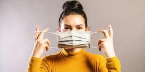 Kesalahan-kesalahan Saat Memakai Masker