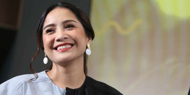 Di Balik Kehidupan Mewahnya, Nagita Slavina Pernah Jualan Serbet di Jalanan?