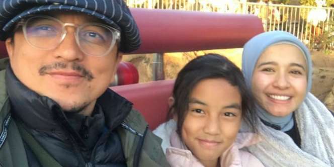 Mantan Suami Laudya Bella Pamer Foto Putri Dipeluk Wanita Cantik, Siapa?
