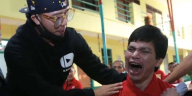 Jenguk El Ibnu, Ruri Repvblik Bantu Dapatkan Royalti