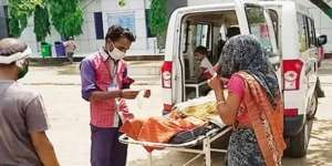 Istri Tak Mampu Bayar Biaya Daftar Pasien Rp977, Pria Meninggal di Pelataran RS