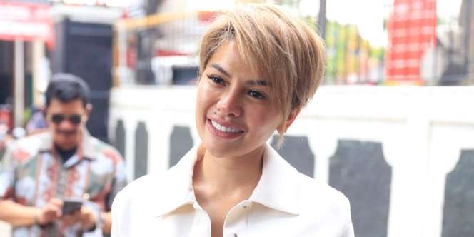 Alasan Nikita Mirzani Tagih Utang Billy Sayhputra Lewat Instagram, Settingan?