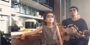 Duet Baim dan Putrinya Dendangkan Lagu The Beatles Bikin Ngakak