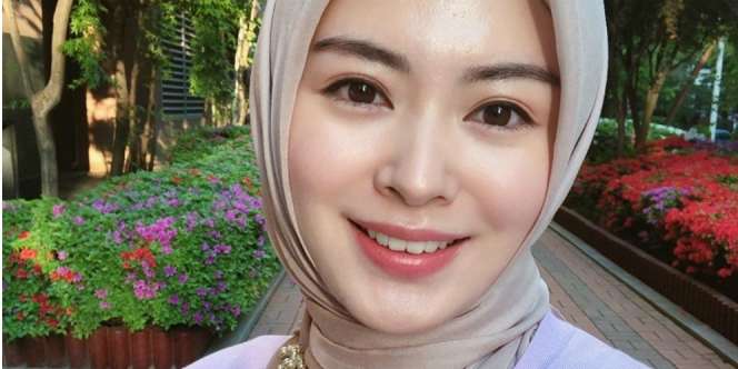 Perubahan Hidup Ayana Moon Usai Menjadi Mualaf