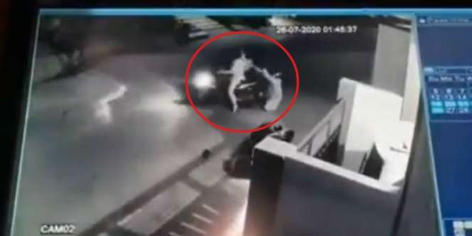 Viral Video Emak-Emak Duel Lawan Begal Bercelurit di Bekasi