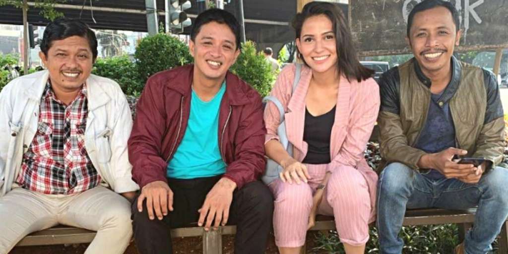 Timmy Turner porno multfilm Ular yigitga josuslik qilishmoqda