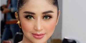 Hewan Kurbannya Dinyinyiri Netizen, Dewi Perssik: Emang Situ Panitia Surga?