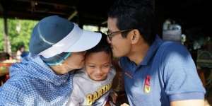 Kerja Sampai Malam di Rumah, Sandiaga Uno Kena Omel Anak