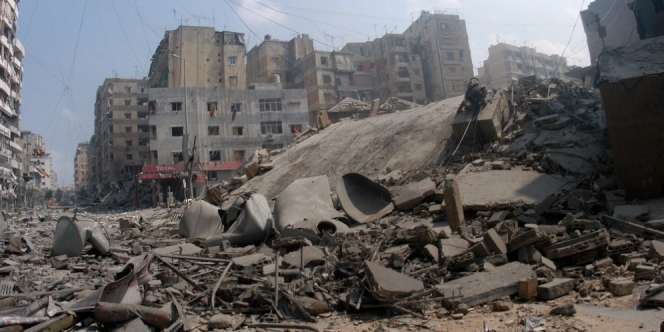 Kengerian Ledakan di Beirut: Beranda Bergoyang Keras, Pelabuhan & Rumah Hancur
