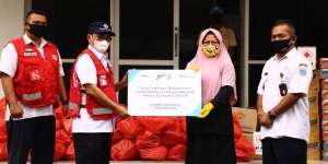 Gandeng PMI, Produsen HIT Salurkan Donasi Covid-19