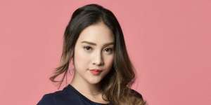 Foto Seksinya Dikomentari Rizky Febian, Anya Geraldine Sampai Panggil Sule