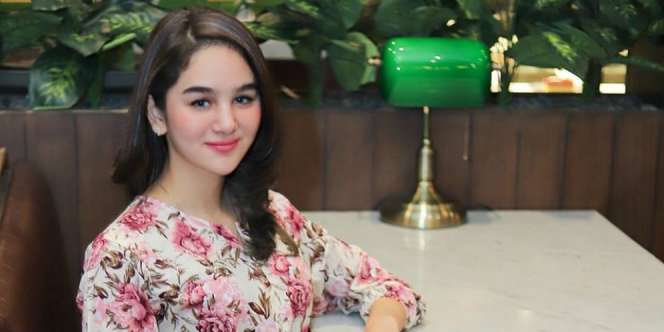 Disebut Digerebek Saat Tak Berbusana, Ini Jawaban Versi Hana Hanifah