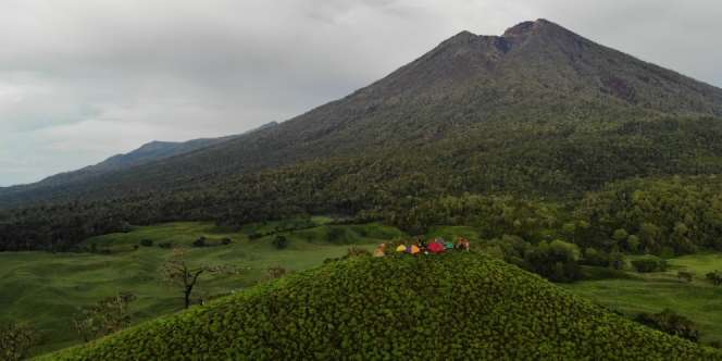 Bukit Propok Gunung Rinjani Ditutup Usai Video Turis Asing Dugem Viral