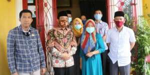 Istri Pengidap Kanker Dibesuk Wakil Walikota Bengkulu, Suami Menangis Haru