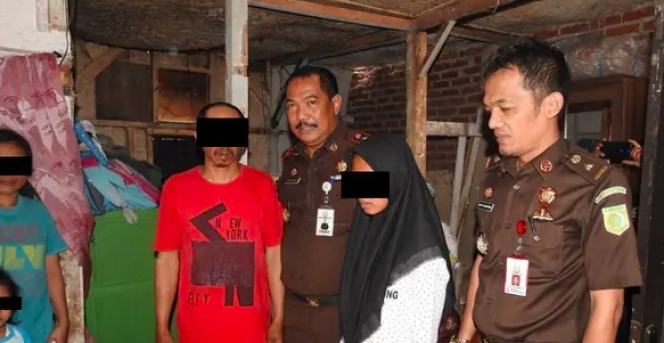 Miris, Lihat Rumah Bapak Pencuri Ponsel Demi Anak Bisa Sekolah Online