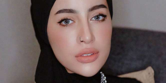 Sedang Hamil, Intip Gaya Aghnia Punjabi yang Kece bak ABG
