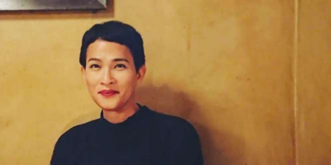 Desainer Oscar Lawalata Putuskan Jadi Perempuan, Ibunda Sempat Merasa Bersalah