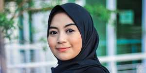 Tutorial Makeup Agar Wajah Bebas Bekas Jerawat