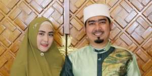 Sukses Bisnis dan Istri Ustaz Terkenal, April Jasmine Tak Malu Blusukan ke Pasar