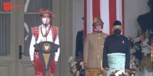 Jokowi Pakai Baju Adat Timor Tengah Selatan di HUT RI ke-75