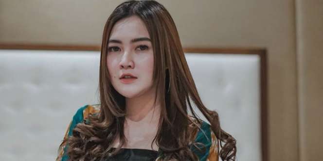 Kata Nella Kharisma Soal Kabar Telah Menikah dengan Dory Harsa