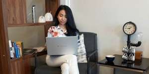 Mengintip Dynabook Satellite Pro L40-G, Notebook Pertama Buatan Sharp