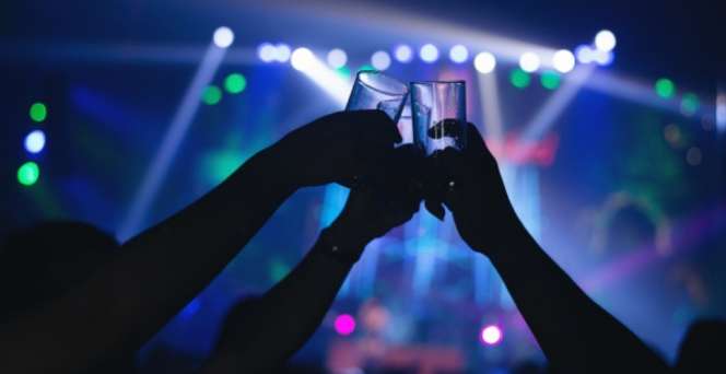 Pertama Kali Buka Usai Lockdown, 550 Pengunjung Klub Malam Tertular Covid-19