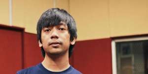 Penampilan Baru Rian D'Masiv Usai Potong Rambut, Berubah Drastis!