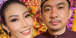 Ayu Dewi dan Regi Datau Hampir Bercerai