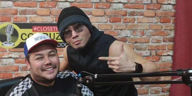 Bikin Ngakak, Ivan Gunawan Skak Mat Deddy Corbuzier Soal Eyeliner