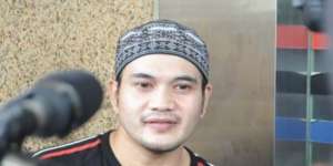 Tak Lagi Eksis, Putra Rhoma Irama Kini Jualan Bakso