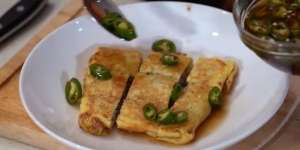Farah Quinn Bagikan Resep Martabak Rumahan, Lebih Sehat