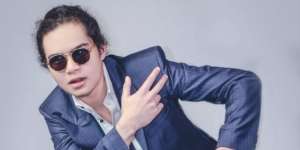 Dul Jaelani Diberi Kado Ultah Uang Segepok dari Irwan Mussry