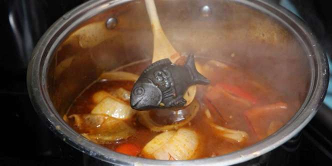 Ikan Besi Kerap Digunakan Warga Kamboja untuk Masak, Ada Alasannya