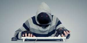 Hati-Hati! 200 Ribu Ponsel Android Disusupi Malware Triada, Punyamu Aman?