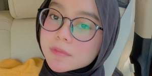Penyebab Lesty Dilarikan ke Rumah Sakit
