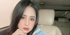 Dewi Perssik Kini Jualan Sambal
